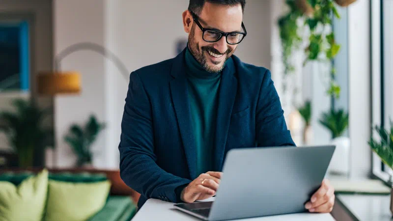 ¿Por qué excluir los emails no comerciales del registro de usuarios?